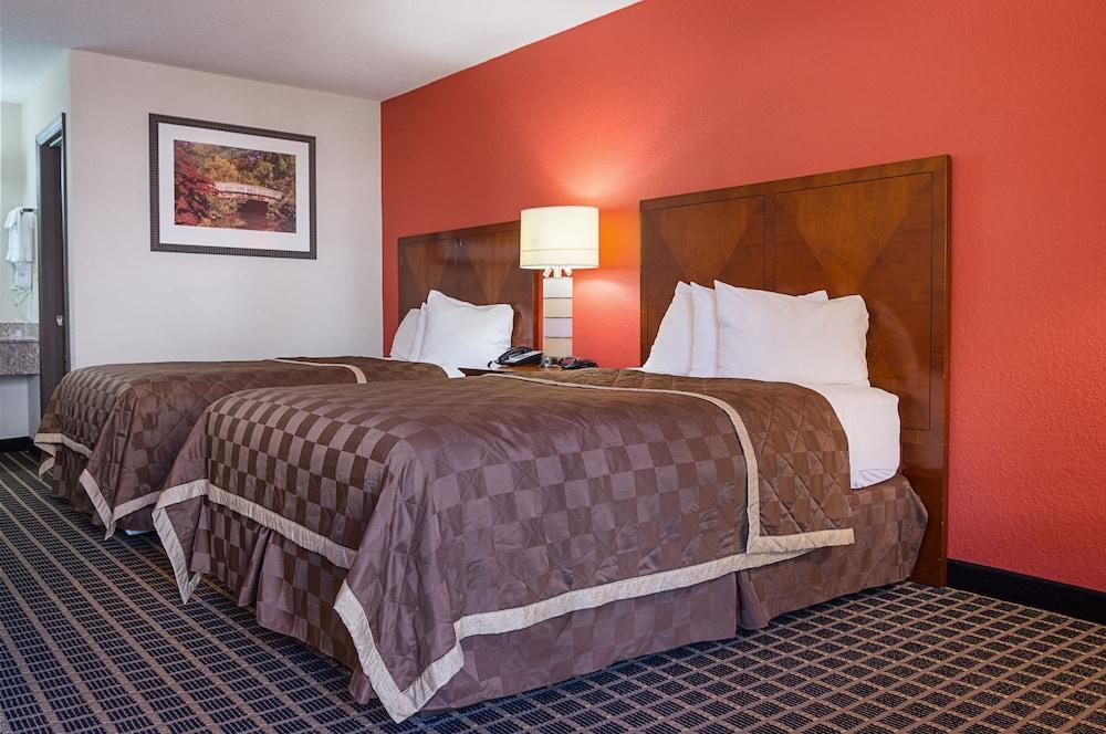 Quality Inn Commerce At I-85 Buitenkant foto